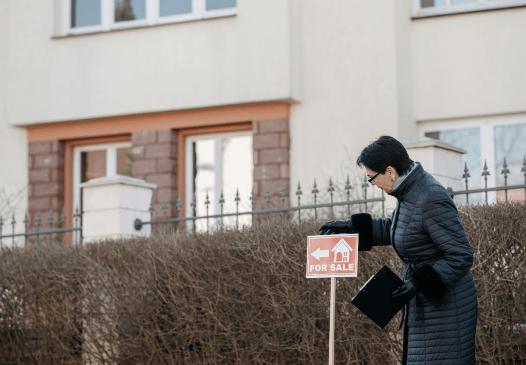 5 Clever Strategies for Selling Your House Quickly and Profitably