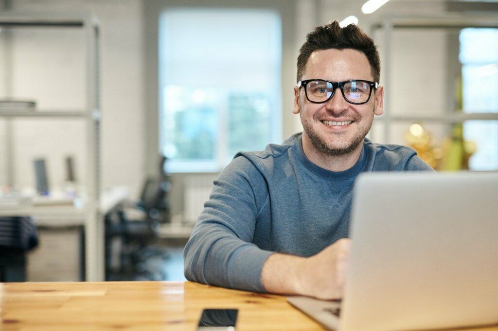 Unlock Exciting Opportunities with Twitter Writing Jobs: Earn $15 per Tweet!